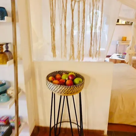 Apartment L'atelier De Rachel, Loft Romantique Supercentral *