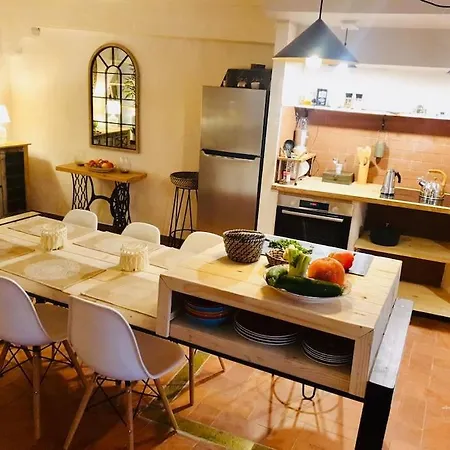 Apartment L'atelier De Rachel, Loft Romantique Supercentral *